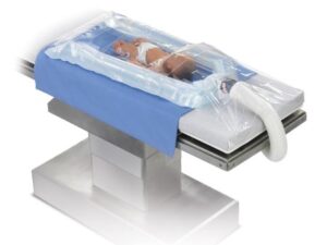 3M™ BAIR HUGGER™ PEDIATRIC BLANKETS - Model 530 Pediatric Warming Blanket , Long, 74" x 8½" with (2) Drapes , 24" x 18" 10/PK