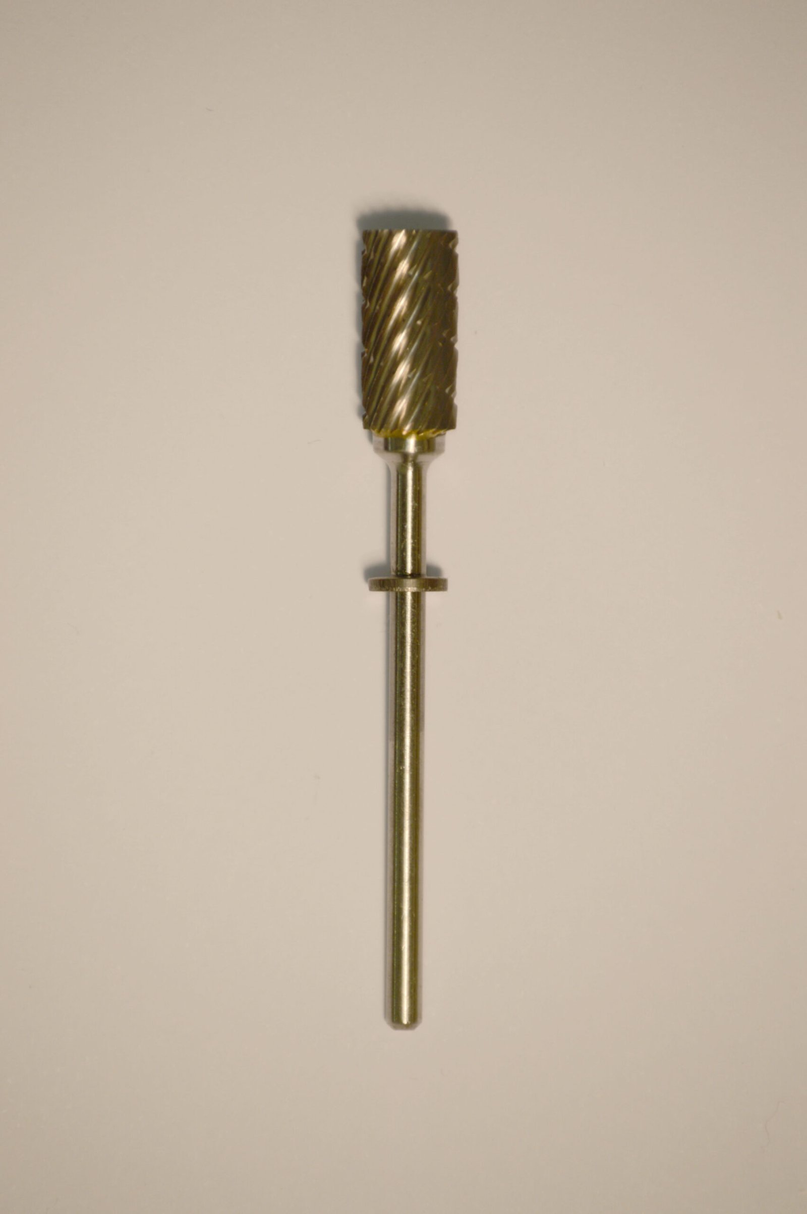 Abbott-Robinson™ Dust Shield Burs 3/32″ Cylinder (83E) Dual Cut Regular HP Carbide Bur