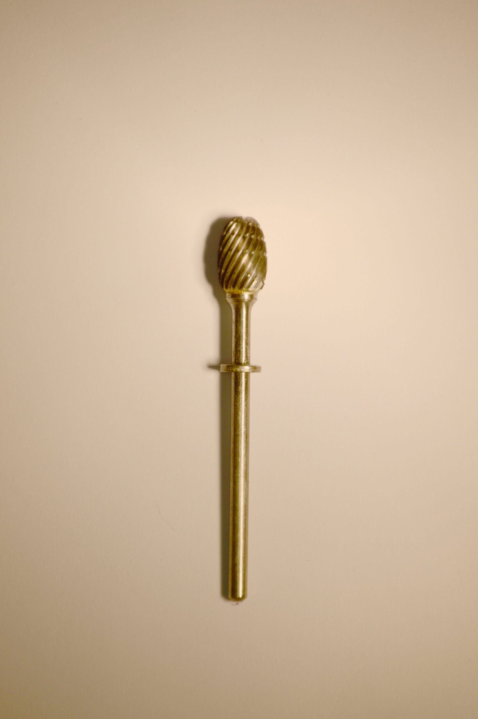 Abbott-Robinson™ Dust Shield Burs 3/32″ Egg/Oval (52C) Dual Cut Regular HP Carbide