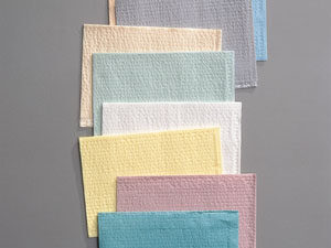 TIDI POLY BACK Bibs 3-Ply Tissue & Poly, Lavender, 13" x 18", 500/cs