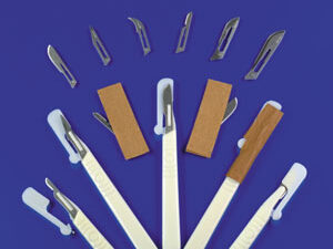 Exel Sterile Surgical Blades- Size 15, 100/bx