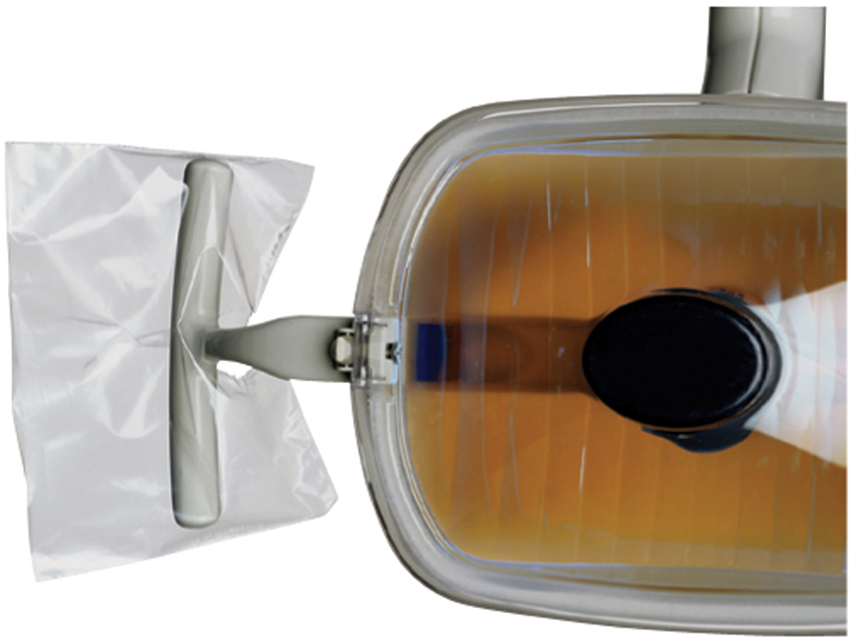 Defend Light Handle Sleeves 4" x 5.75"  500/box