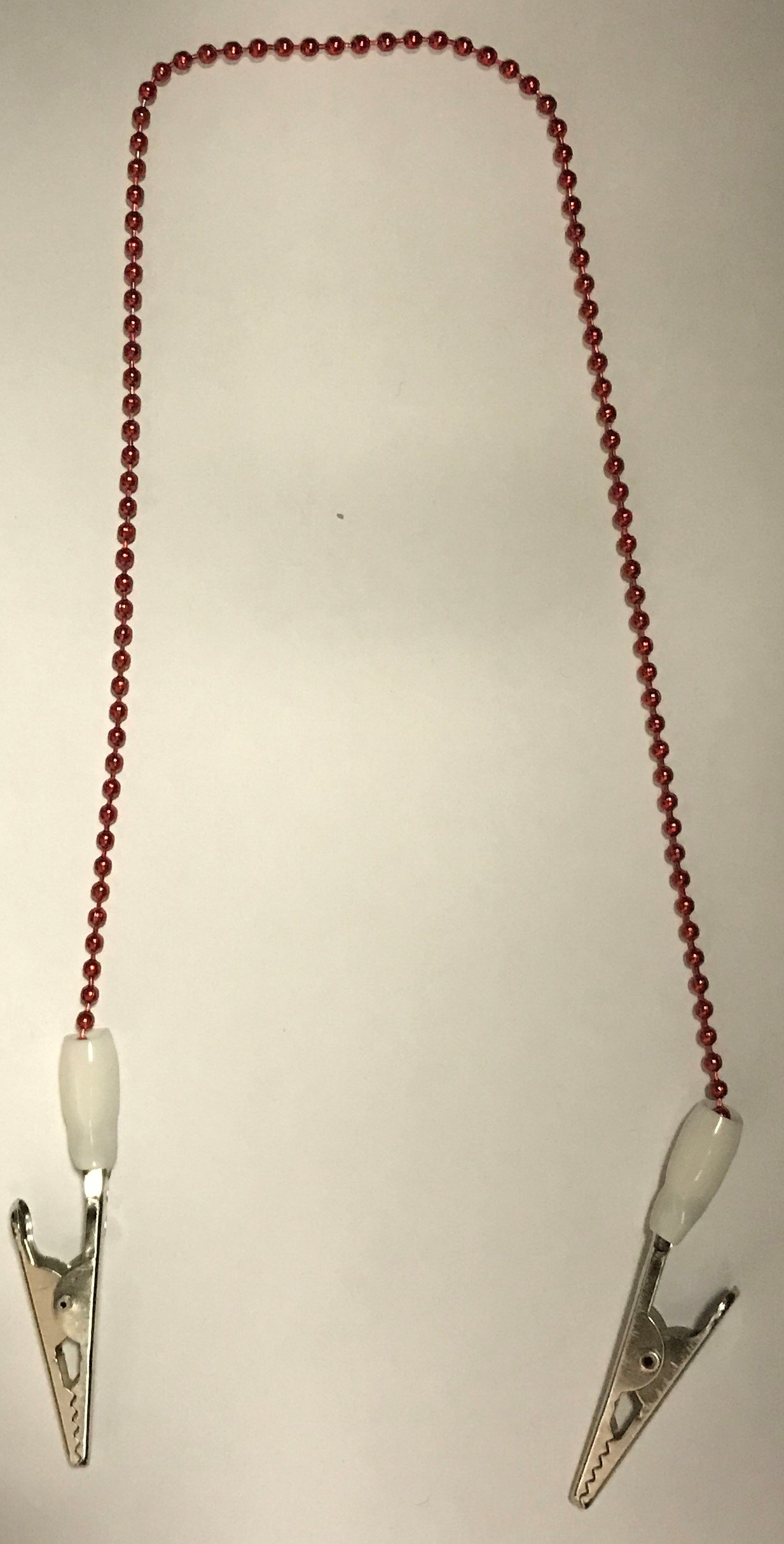 TMG Bib Clip ( Bib Holder / Napkin Holder )  chain-type 14"  White / Red Chain