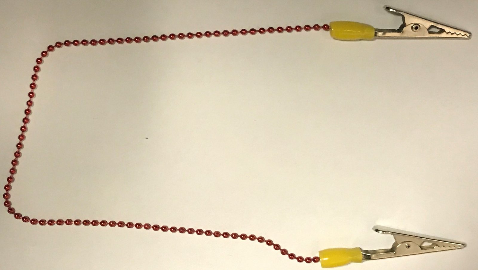 TMG Bib Clip ( Bib Holder / Napkin Holder )  chain-type 14"  Yellow / Red Chain